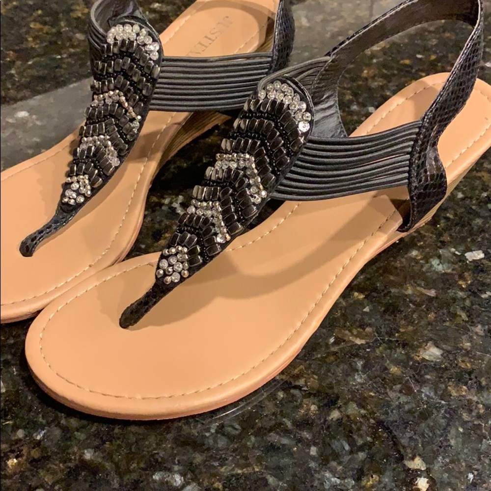 Women’s Sandals Worn Once!!